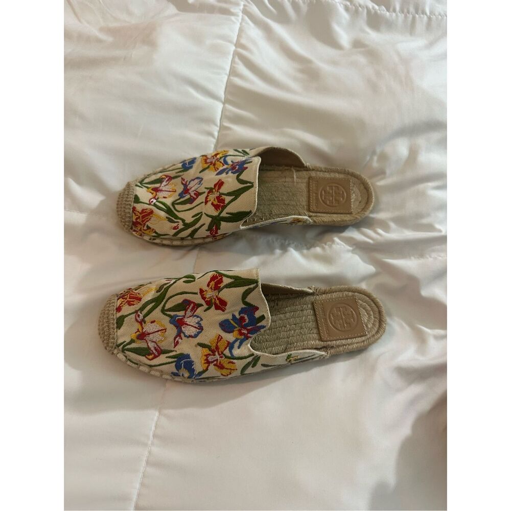 Tory Burch Women's Embroidered Floral Round Toe Mules Multicolor Size 6 - Picture 2 of 11